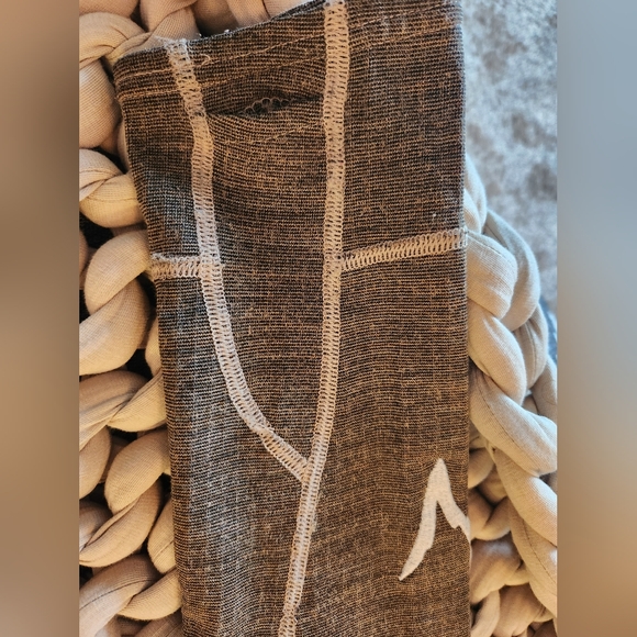 Voormi 1/4 Zip Access NXT Pullover Top Size M Charcoal Wool Blend Mid Layer - Picture 5 of 11